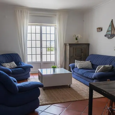 Casa Dos Amigos Surf House Praia da Lourinha