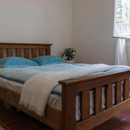 Homestay Casa Dos Amigos Surf House *