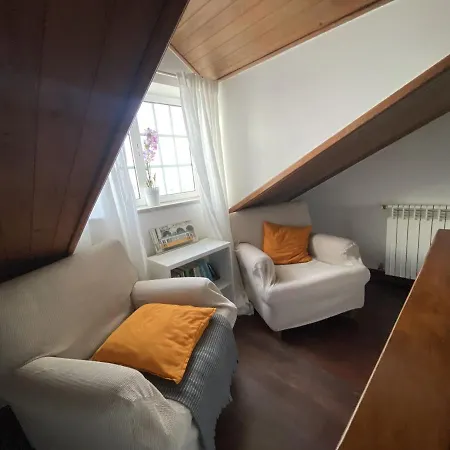 Casa Dos Amigos Surf House Homestay *
